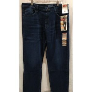 Wrangler 36 Waist 30 Length Men’s Jeans Relaxed Fit New With Tag